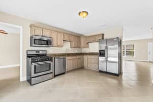 5659 Ithaca Cir E, Lake Worth, FL 33463, Sold 08/09/21