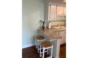 2929 SE Ocean Blvd APT J8, Stuart, FL 34996, Sold 09/29/21