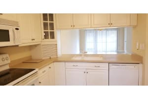 1001 Sabal Ridge Cir, Palm Beach Gardens, FL 33418, Sold 09/08/21