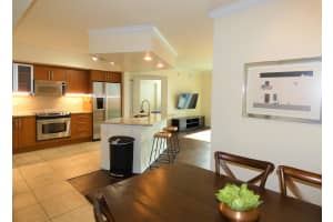 MLS# R10731806, West Palm Beach, Florida 33401