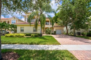 638 Triana St, West Palm Beach, FL 33413, Sold 11/10/21