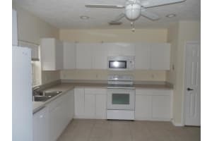 2187 SE Wild Meadow Cir, Port St. Lucie, FL 34952, Sold 09/01/21