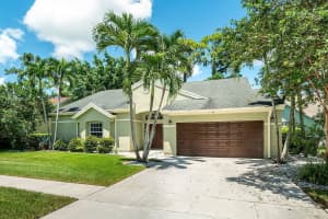 1112 Wild Cherry Ln, Wellington, FL 33414, Sold 08/31/21