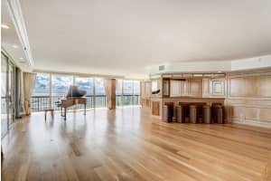 3390 S Ocean Blvd, Palm Beach, FL 33480, Sold 11/04/21