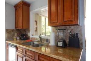 5818 Fox Hollow Dr, Boca Raton, FL 33486, Sold 09/01/21