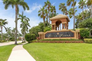 MLS# R10732077, Royal Palm Beach, Florida 33411