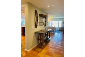 555 SE 6th Ave #4h, Delray Beach, FL 33483, Sold 10/01/21
