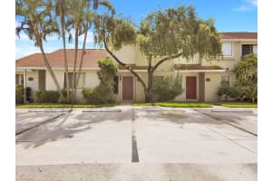 6407 Dockside Cir, Greenacres, FL 33463, Sold 10/01/21