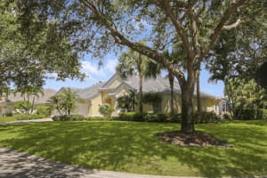 5802 SE Forest Glade Trail, Hobe Sound, FL 33455, Sold 09/22/21
