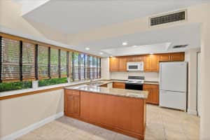 3774 SW Sunset Trace Cir, Palm City, FL 34990, Sold 09/02/21