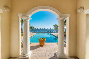 1015 Lake Shore Dr, Lake Park, FL 33403, Sold 09/17/21