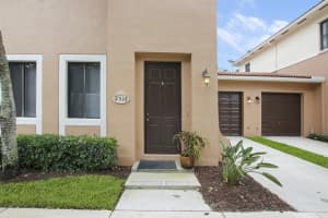 2516 Venetian Ct, Boynton Beach, FL 33426, Sold 09/24/21