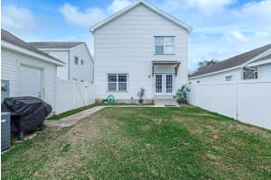 3320 N Park Dr, Fort Pierce, FL 34982, Sold 08/26/21