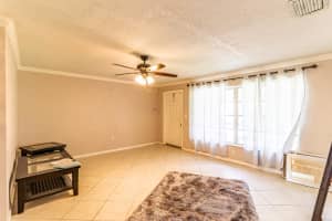 6870 NW 30th St, Sunrise, FL 33313, Sold 12/02/21