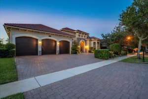 MLS# R10732807, Boynton Beach, Florida 33472