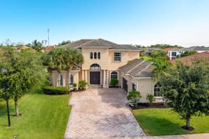 9280 Pineville Dr, Lake Worth, FL 33467, Sold 10/28/21