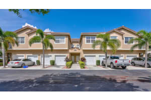 103 Lighthouse Cir, Tequesta, FL 33469, Sold 08/19/21