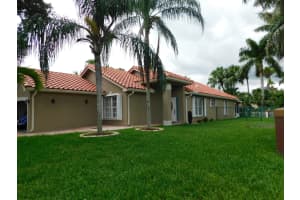 12490 SW 7th Pl, Davie, FL 33325, Sold 10/25/21