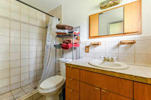 912 SE 13th St, Deerfield Beach, FL 33441, Sold 10/27/21