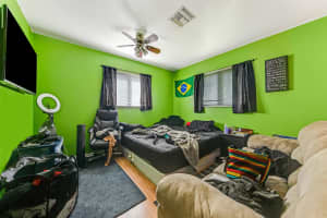 912 SE 13th St, Deerfield Beach, FL 33441, Sold 10/27/21