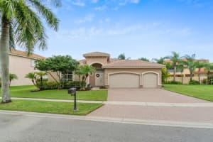 6905 Houlton Cir, Lake Worth, FL 33467, Sold 09/28/21