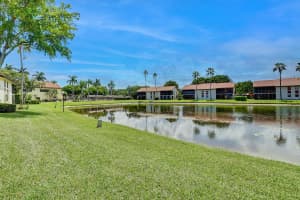 10215 N Circle Lake Dr, Boynton Beach, FL 33437, Sold 09/20/21