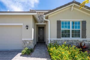 4595 NW King Ct, Jensen Beach, FL 34957, Sold 10/12/21