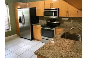 958 Kokomo Key Ln, Delray Beach, FL 33483, Sold 08/31/21