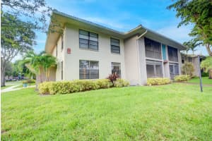 9960 Pineapple Tree Dr, Boynton Beach, FL 33436, Sold 09/24/21