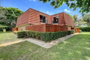 1830 San Juan Dr, Delray Beach, FL 33445, Sold 11/23/21