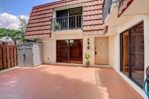 1830 San Juan Dr, Delray Beach, FL 33445, Sold 11/23/21