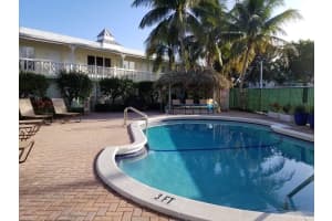 2124 NE 5th Ave, Wilton Manors, FL 33305, Sold 08/30/21