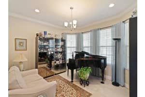 6420 Montserrat Dr, Vero Beach, FL 32967, Sold 09/07/21