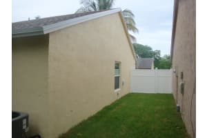 5918 Ithaca Cir W, Lake Worth, FL 33463, Sold 08/19/21