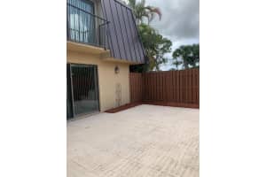 5689 SE Windsong Ln, Stuart, FL 34997, Sold 09/03/21