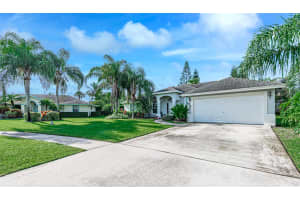 125 Meadow Woode Dr, Royal Palm Beach, FL 33411, Sold 09/02/21