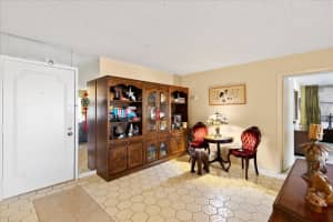 3200 S Ocean Blvd, Palm Beach, FL 33480, Sold 08/27/21