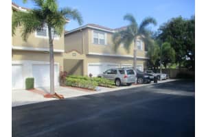 101 Lighthouse Cir, Tequesta, FL 33469, Sold 08/31/21