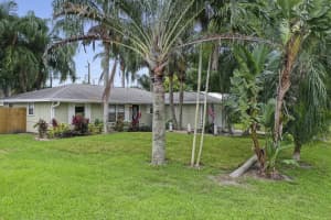 220 11th Ct, Vero Beach, FL 32962, Sold 08/27/21
