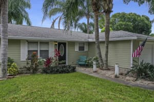 220 11th Ct, Vero Beach, FL 32962, Sold 08/27/21