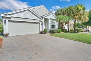 188 Canterbury Pl, Royal Palm Beach, FL 33414, Sold 10/01/21