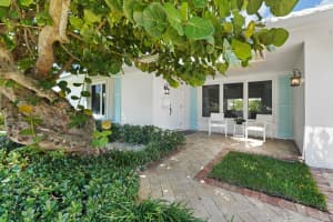 1301 Tamarind Way, Boca Raton, FL 33486, Sold 08/27/21