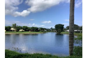 11796 N Lake Dr, Boynton Beach, FL 33436, Sold 09/15/21