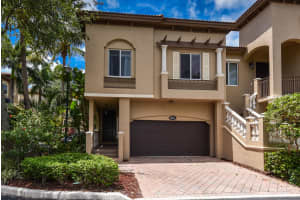 3041 Waterside Cir, Boynton Beach, FL 33435, Sold 08/10/21