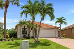 6140 Willoughby Cir, Lake Worth, FL 33463, Sold 10/08/21