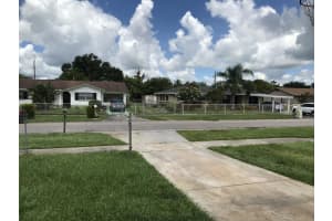 110 Camelot Dr, Fort Pierce, FL 34946, Sold 10/26/21