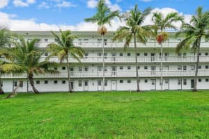 604 NE 2nd St, Dania Beach, FL 33004, Sold 02/23/22