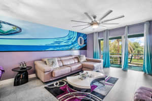 604 NE 2nd St, Dania Beach, FL 33004, Sold 02/23/22