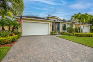 6132 NW Wick Ln, Port St. Lucie, FL 34983, Sold 10/15/21