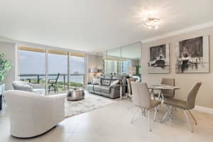 5440 N Ocean Dr, Riviera Beach, FL 33404, Sold 09/20/21